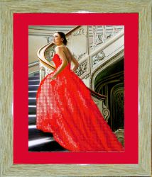 БСА4/рп-010 Алмазная мозаика ТМ Наследие с рамкой и паспарту "Девушка в красном платье"